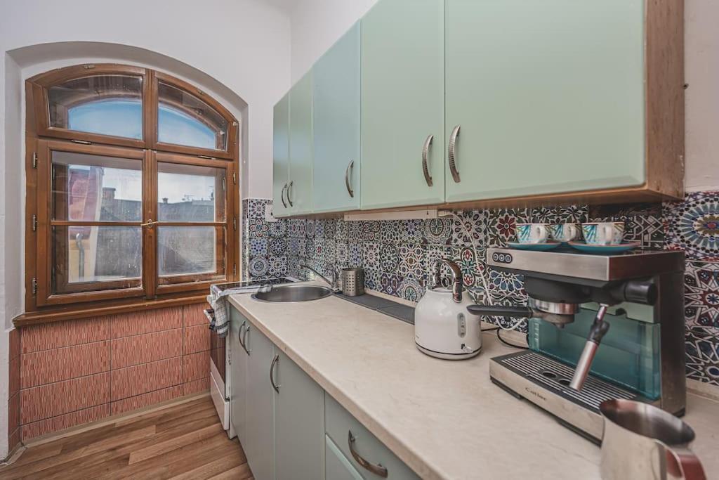 Carolina'S Romantic Apartment Hradec Králové Zewnętrze zdjęcie